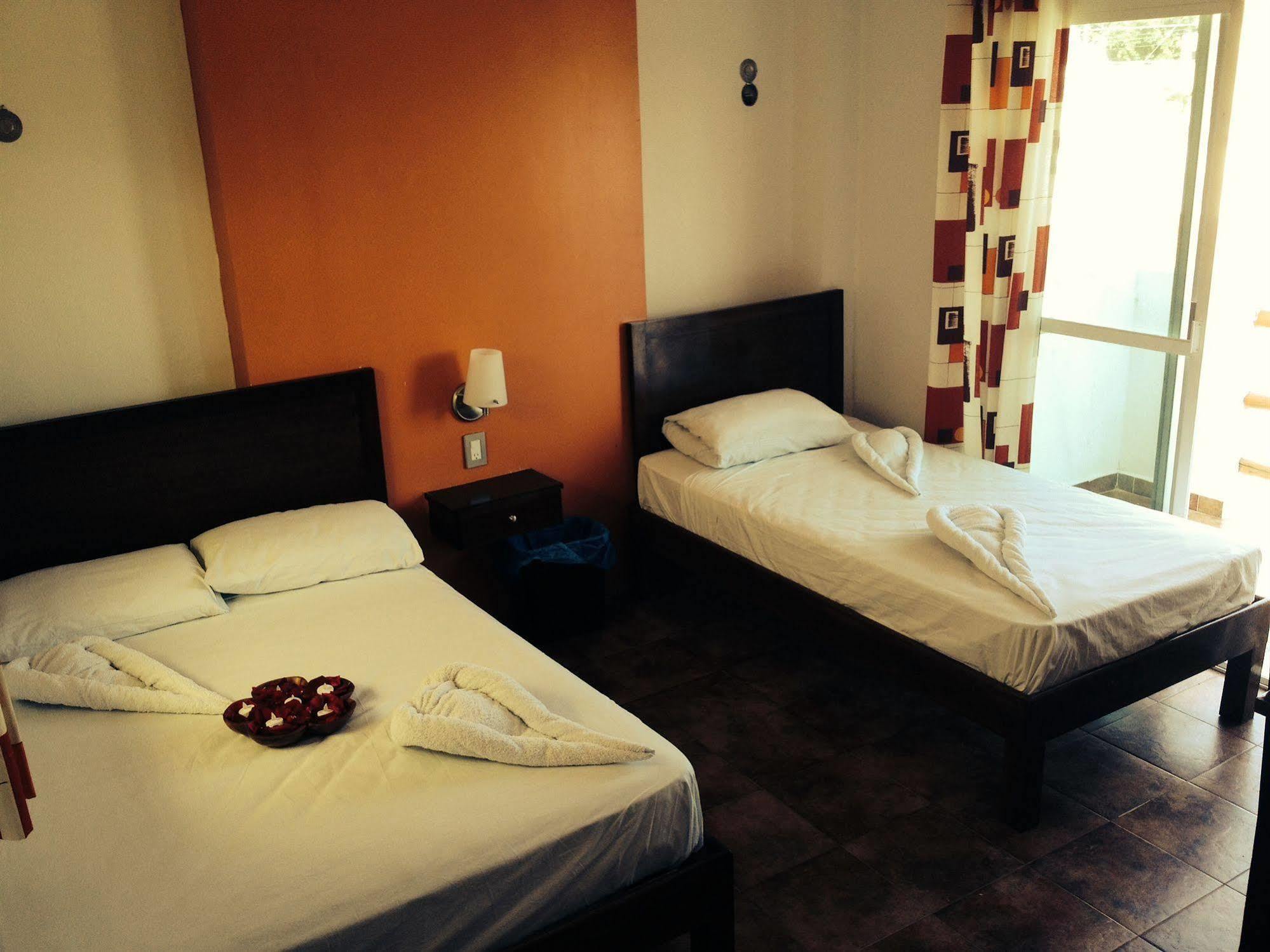 Hotel Tabasco Rio ริโอ ลาการ์โตส ภายนอก รูปภาพ